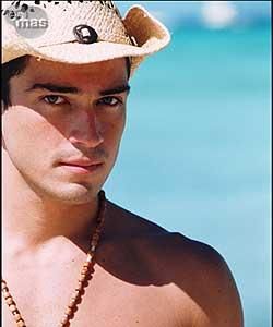 Alfonso in REBELDE - simo_dulce - Alfonso Herrera